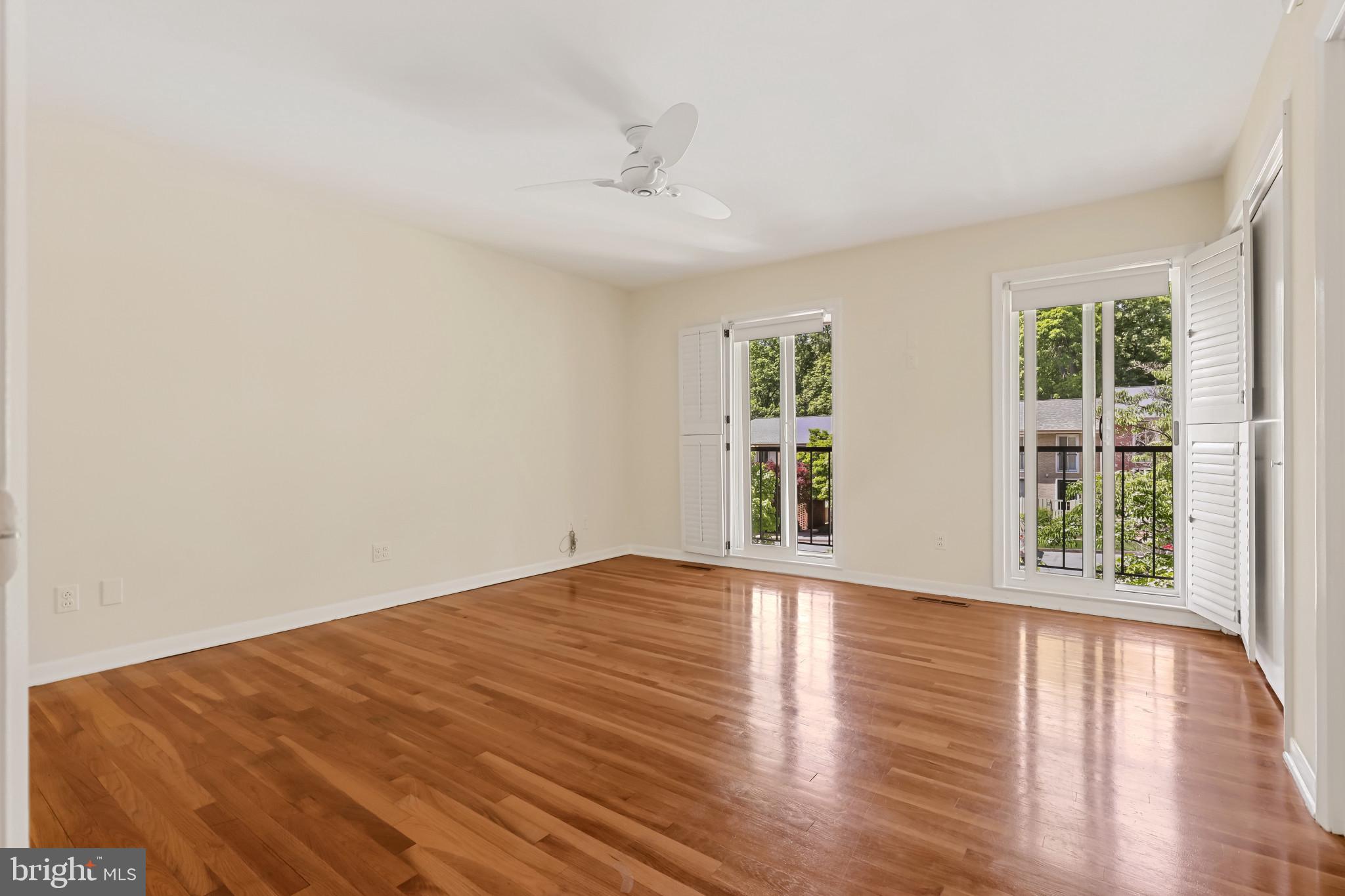 16 BOUTON GREEN CT