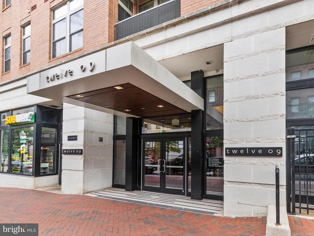 1209 N CHARLES STREET 107