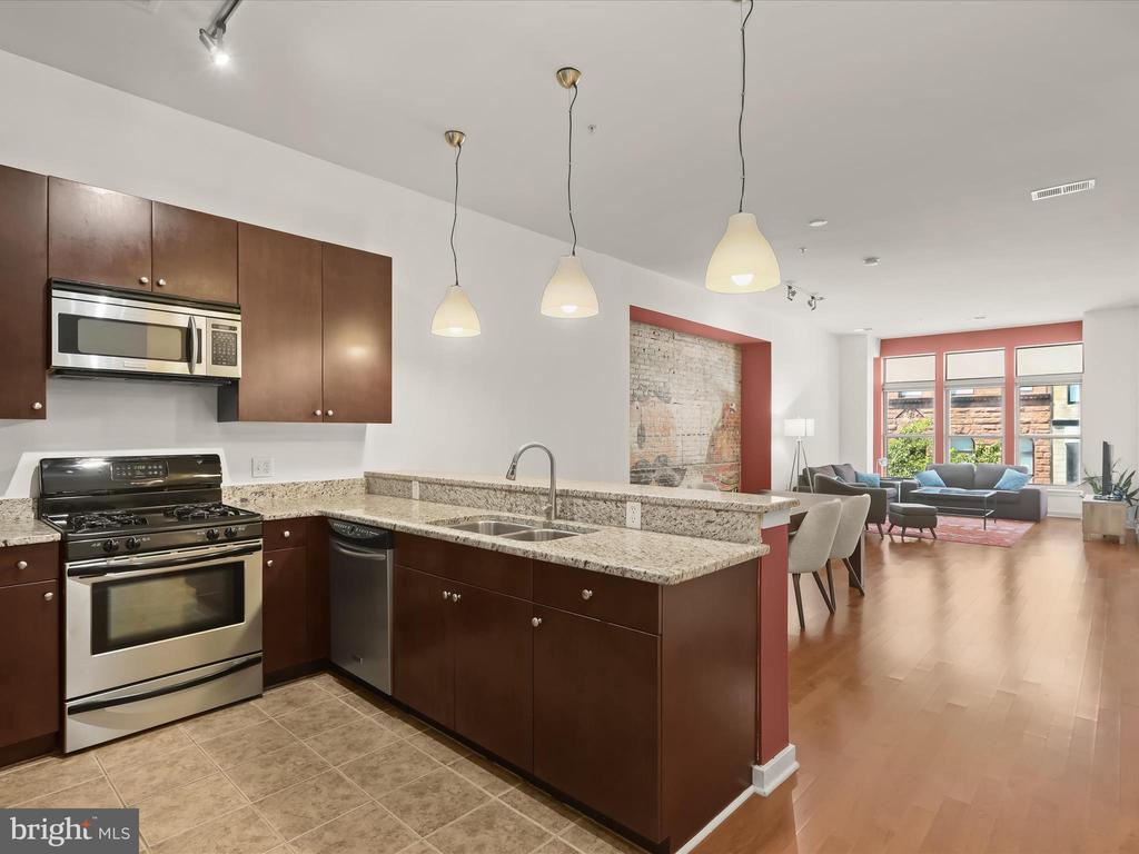 1209 N CHARLES STREET 107