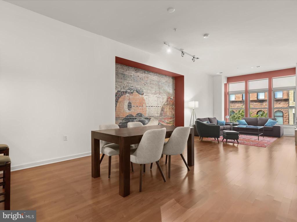 1209 N CHARLES STREET 107