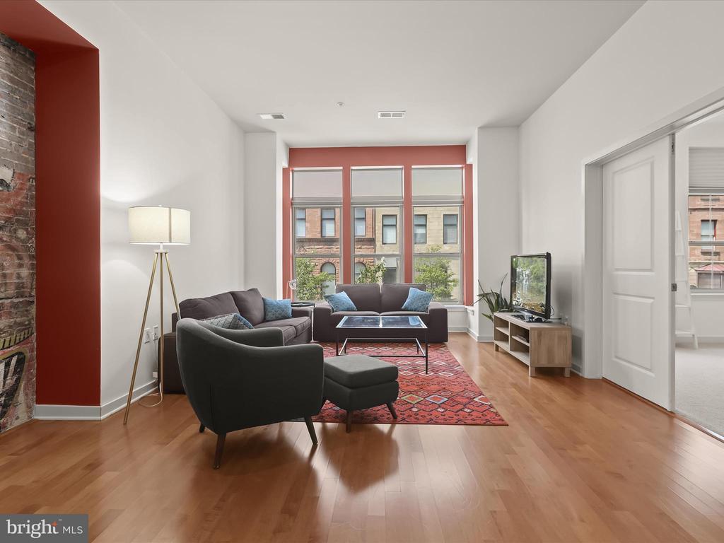 1209 N CHARLES STREET 107