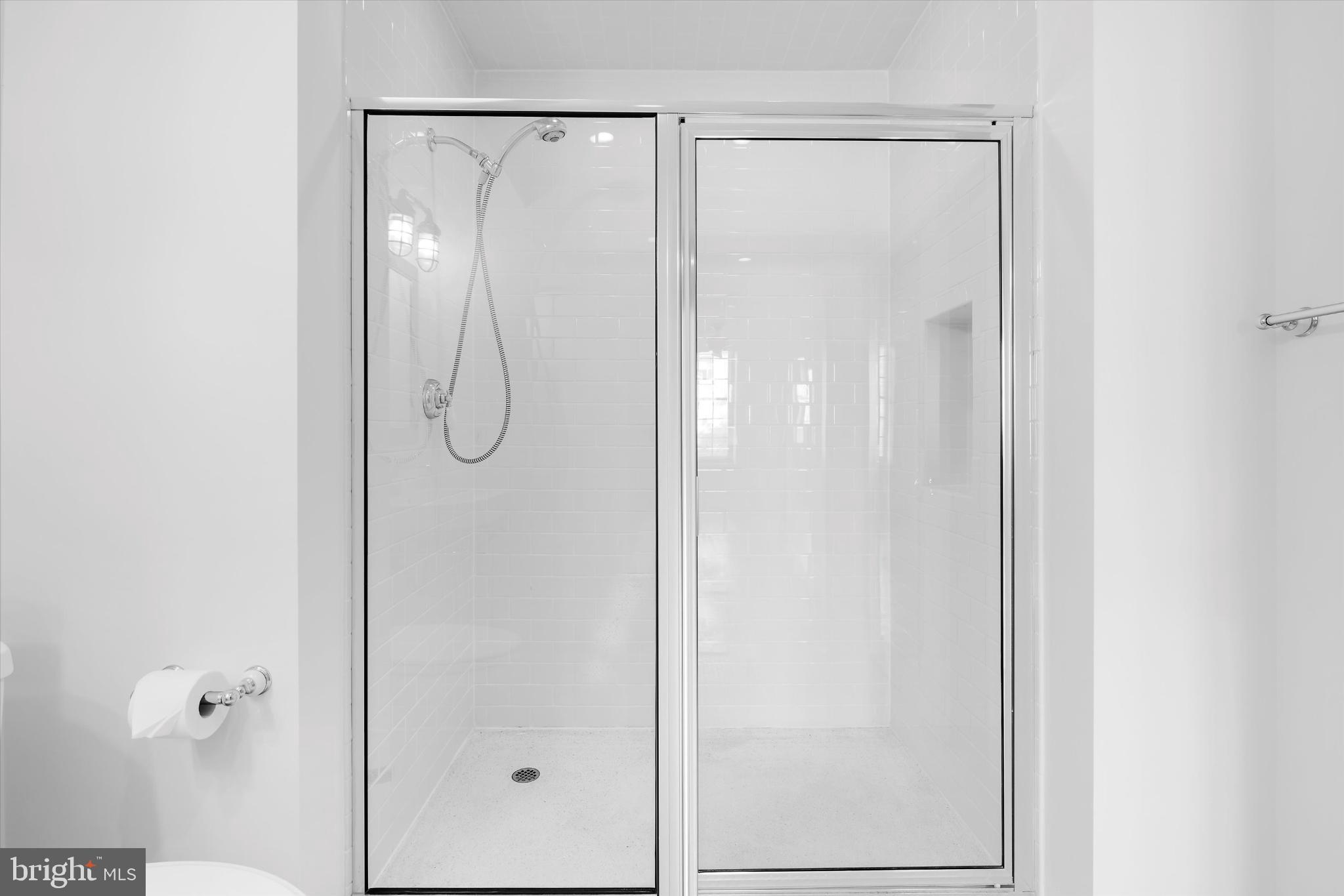 1220 BANK STREET 303