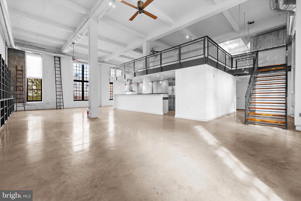 1220 BANK STREET 303