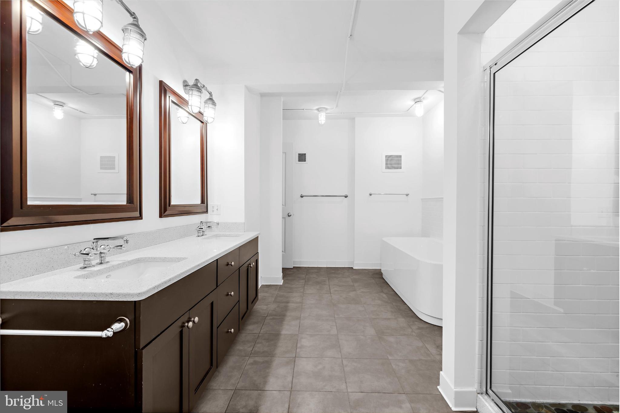 1220 BANK STREET 303