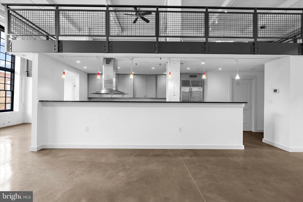 1220 BANK STREET 303