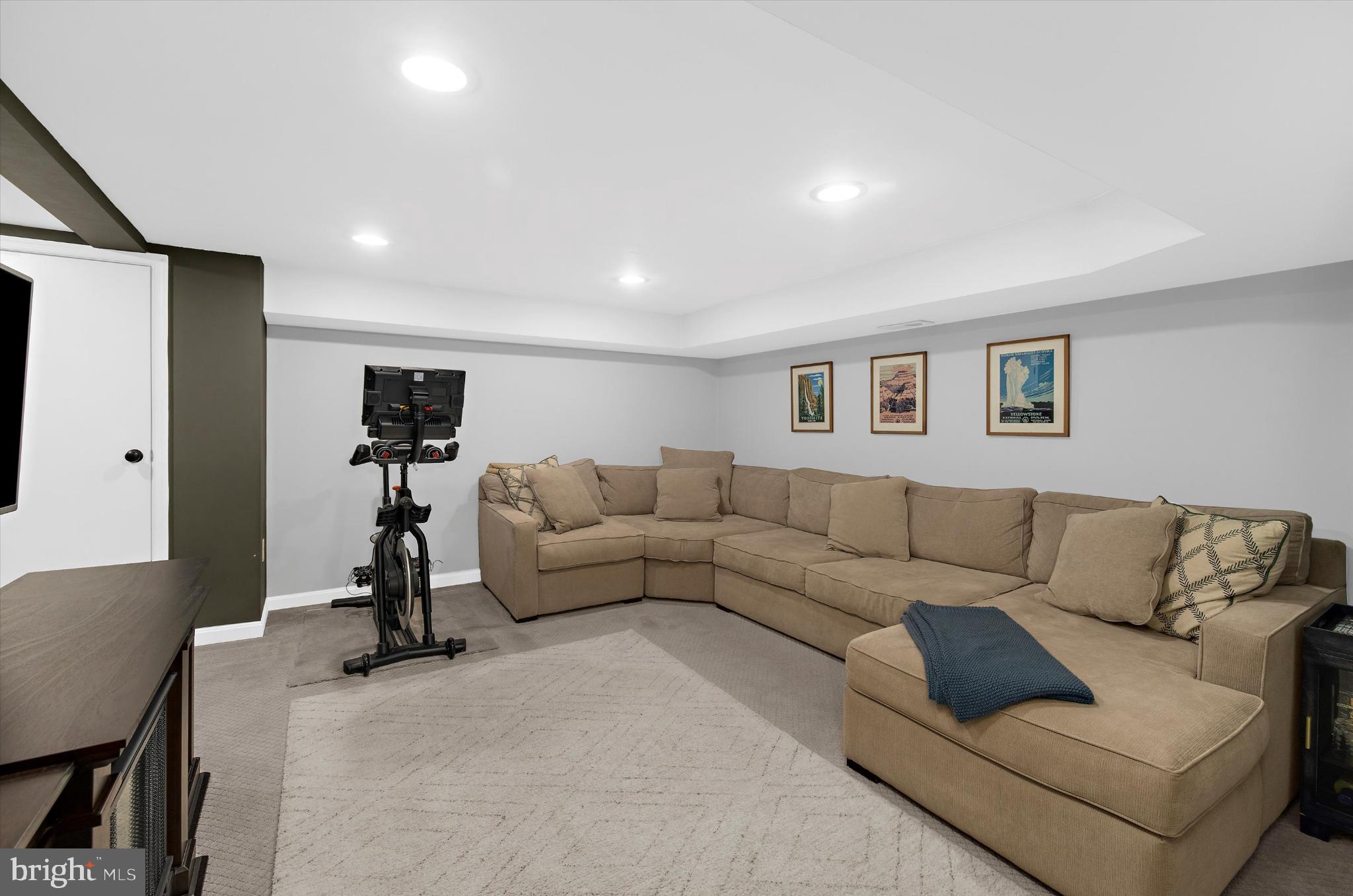 1215 ROLAND HEIGHTS AVENUE