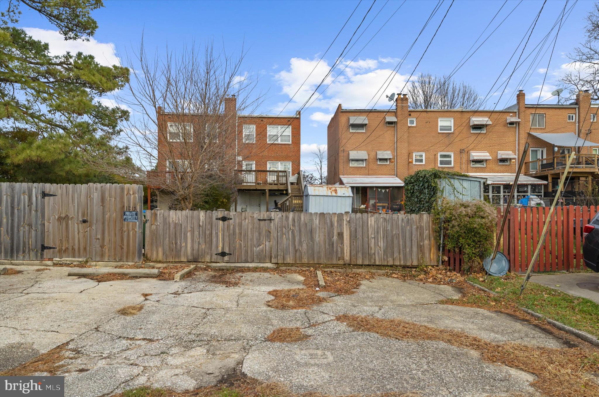 1215 ROLAND HEIGHTS AVENUE