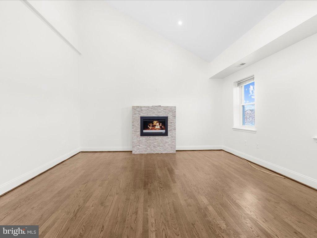 723 S CHARLES STREET 306