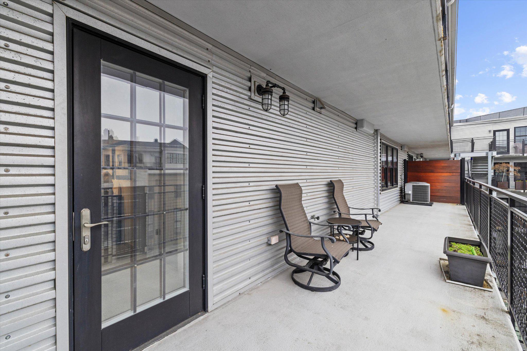 1220 BANK STREET 409