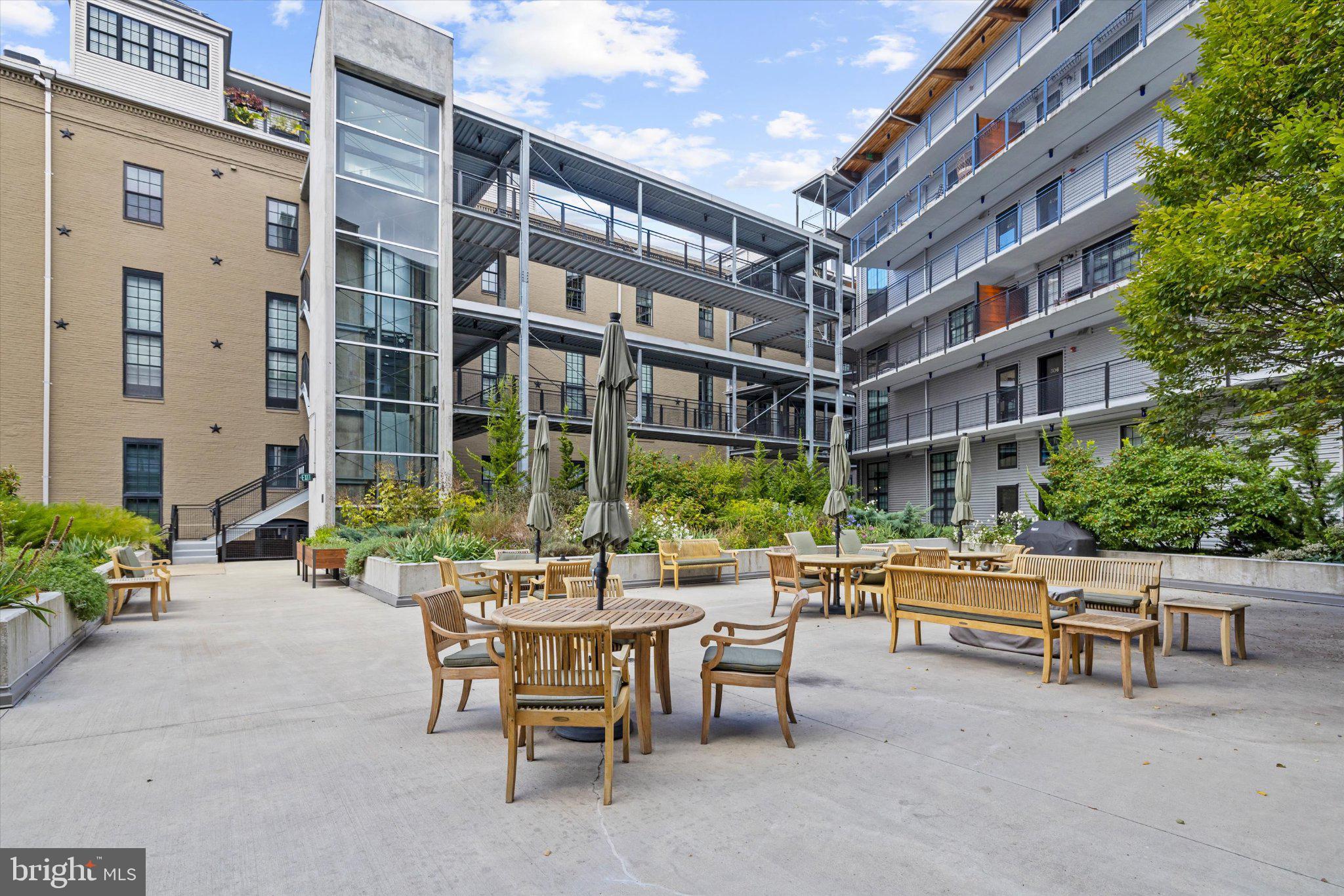 1220 BANK STREET 409