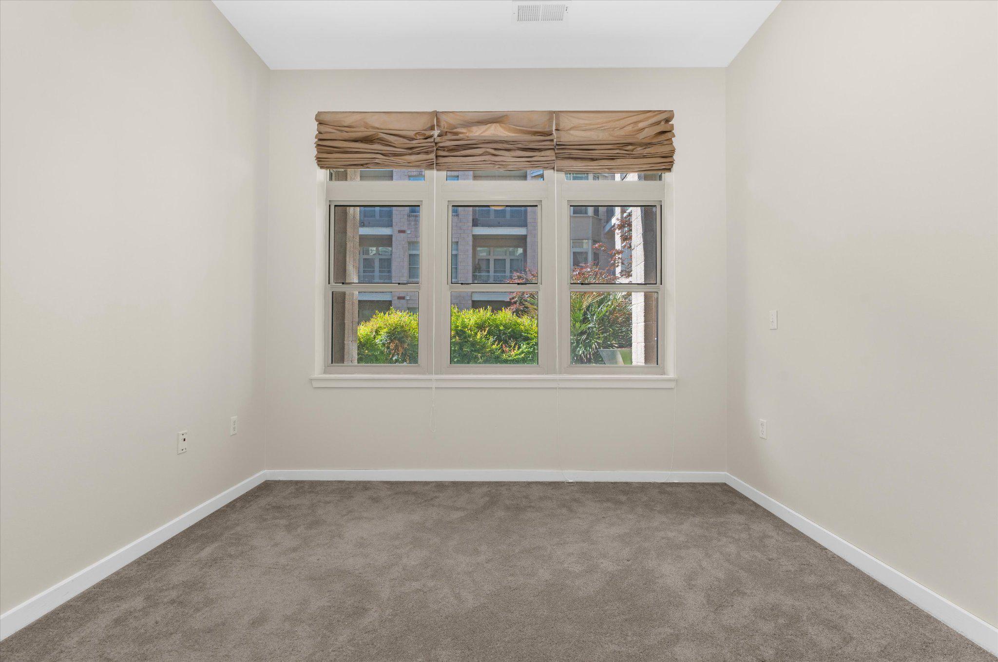 1209 N CHARLES STREET 114