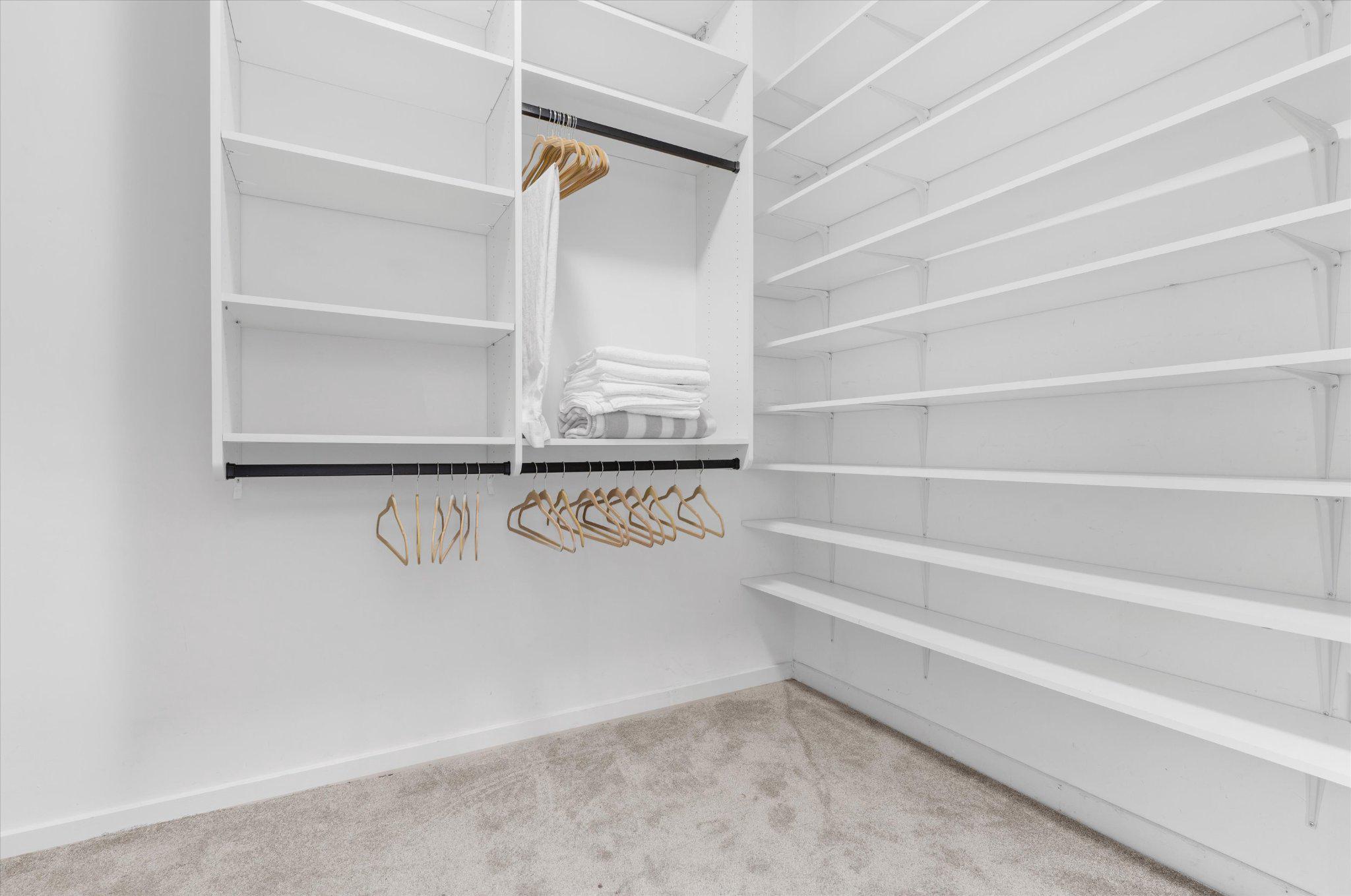 1209 N CHARLES STREET 114