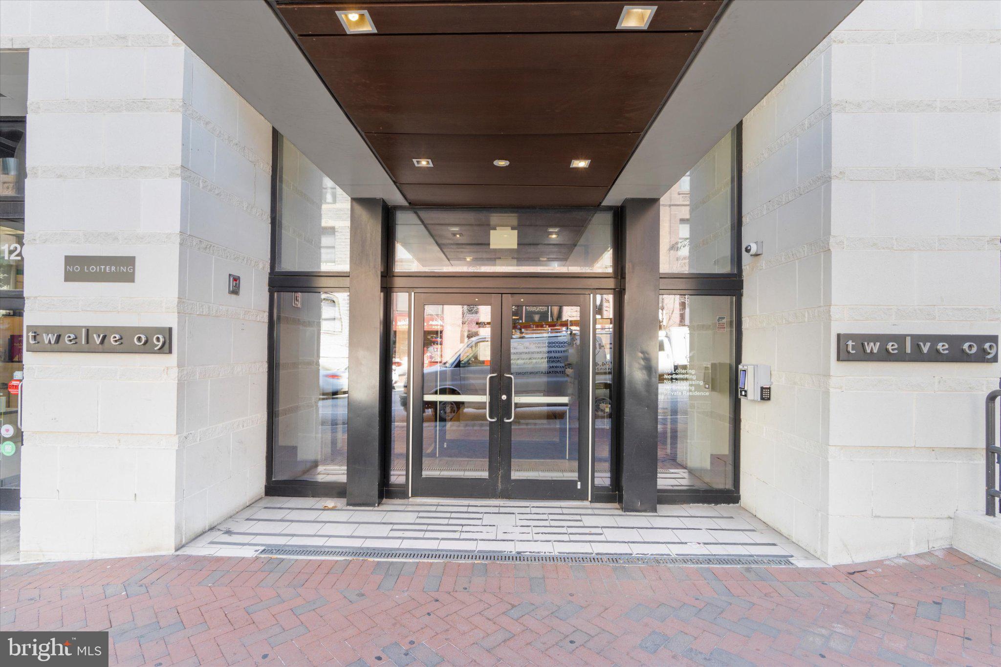 1209 N CHARLES STREET 114