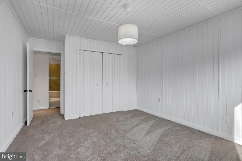 2 COLDWATER COURT