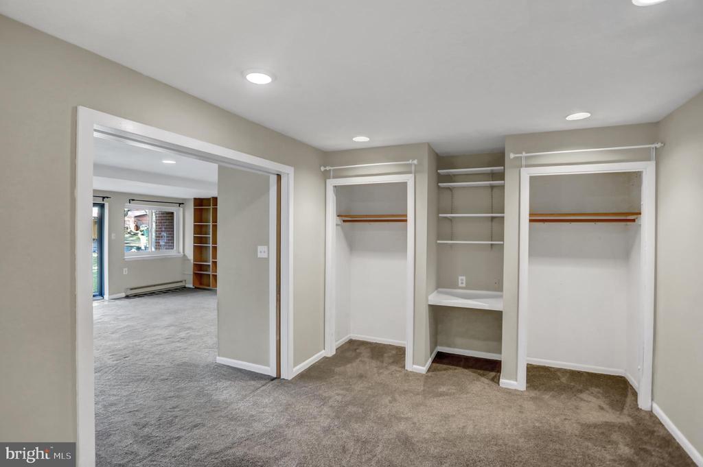 2 COLDWATER COURT