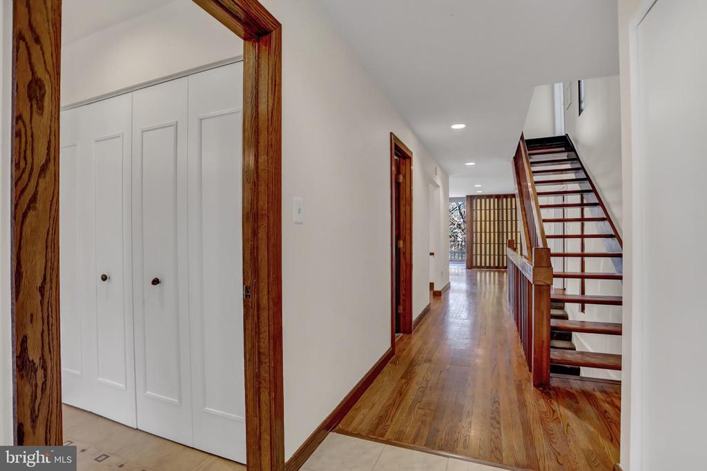 2 COLDWATER COURT