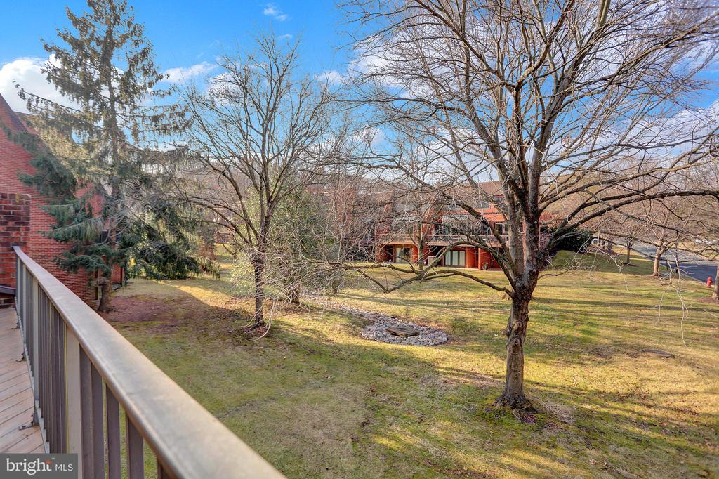 2 COLDWATER COURT