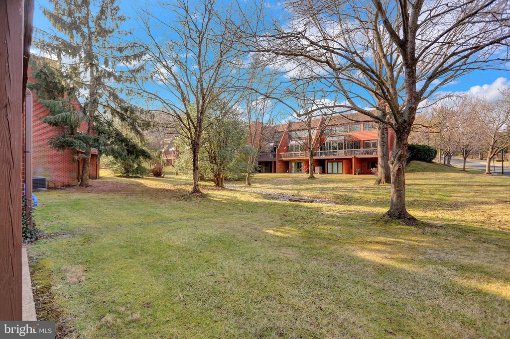 2 COLDWATER COURT