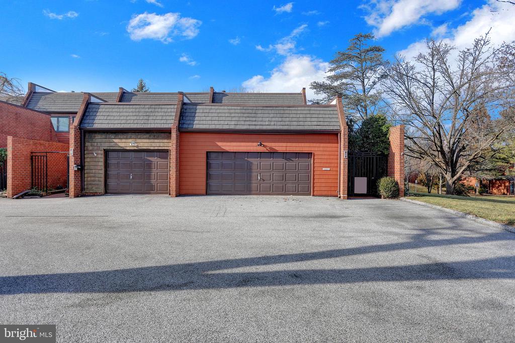 2 COLDWATER COURT