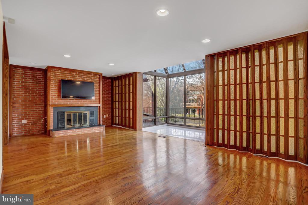 2 COLDWATER COURT