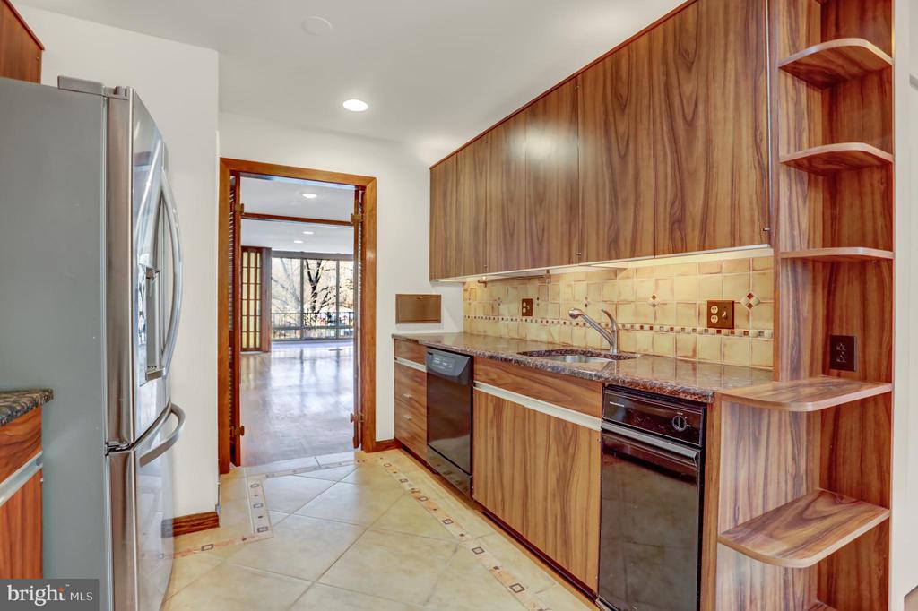 2 COLDWATER COURT