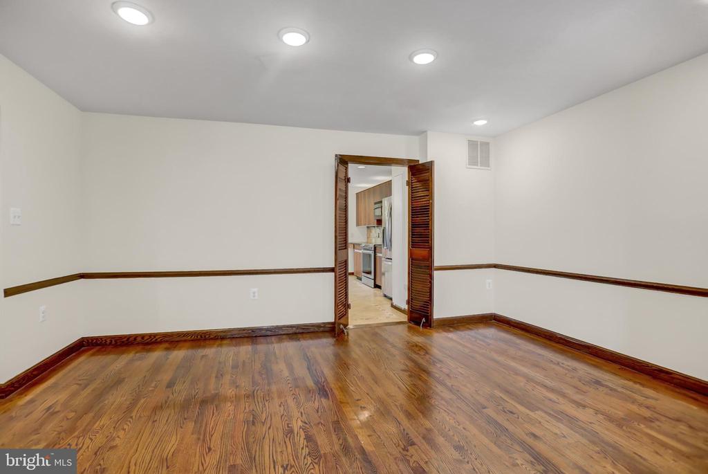 2 COLDWATER COURT
