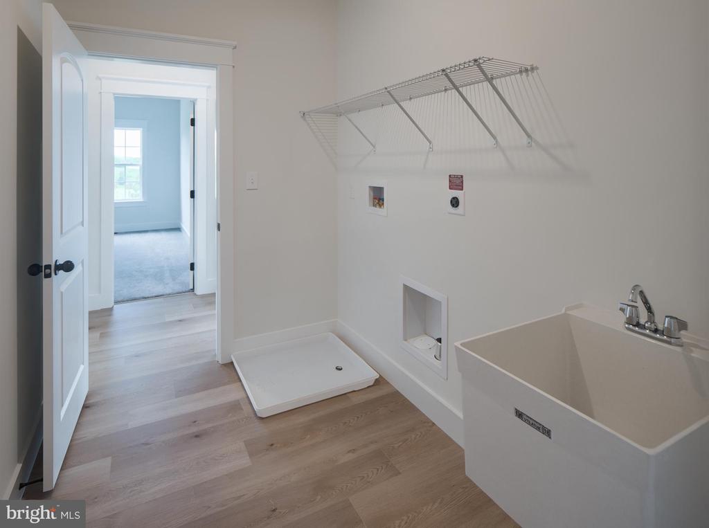 505 ALYSWEEP COURT