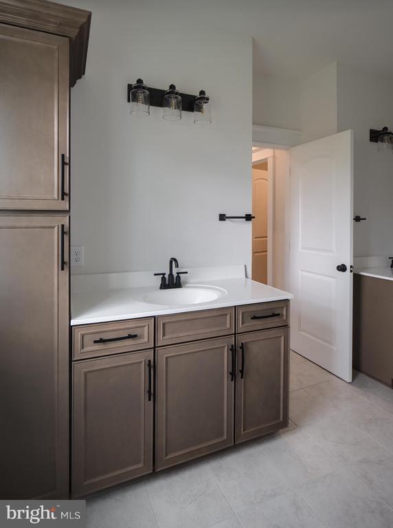 505 ALYSWEEP COURT
