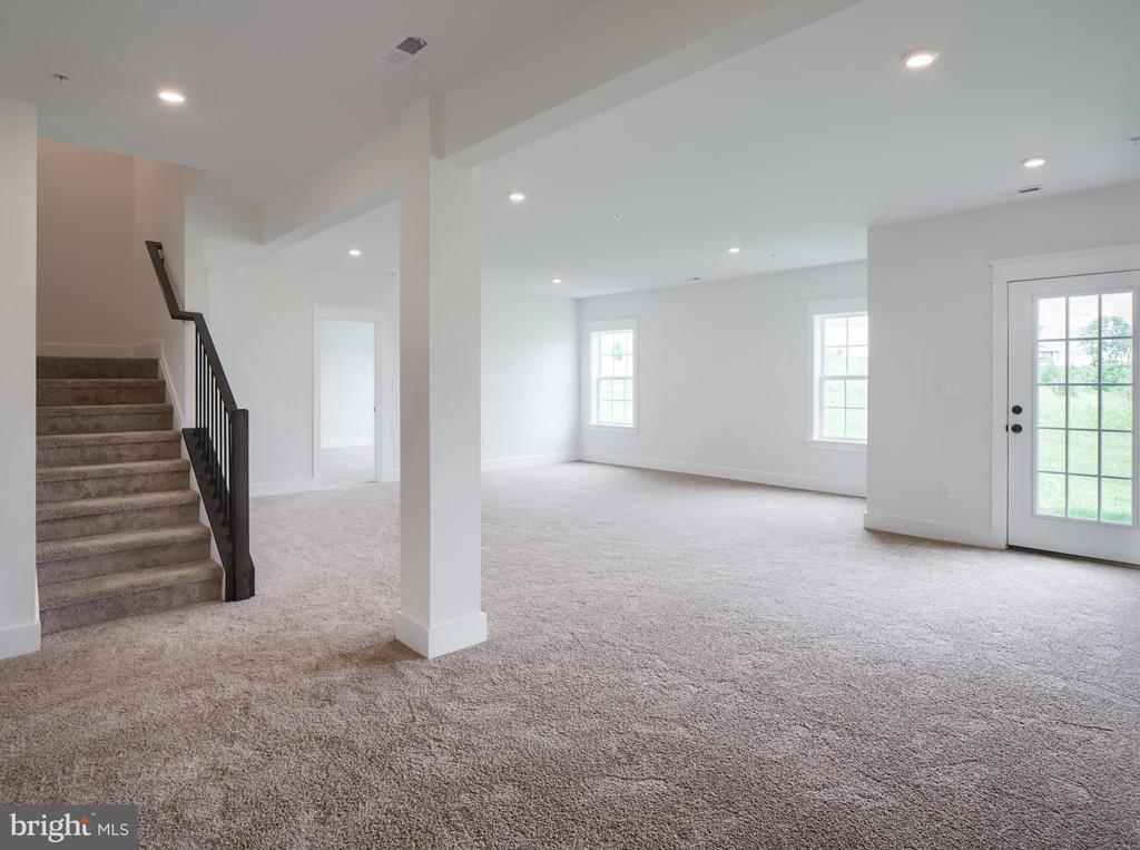 505 ALYSWEEP COURT