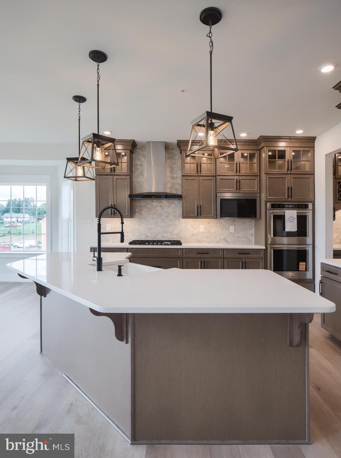 505 ALYSWEEP COURT