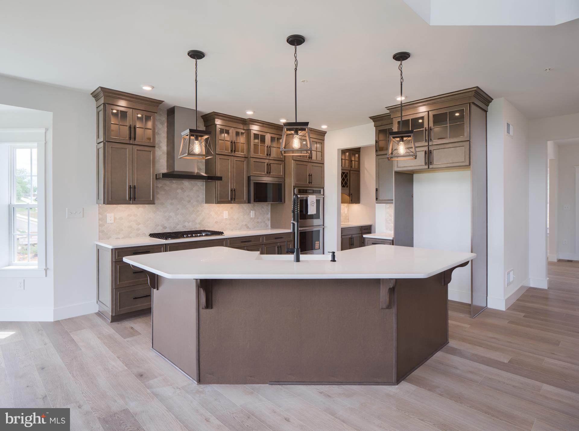 505 ALYSWEEP COURT