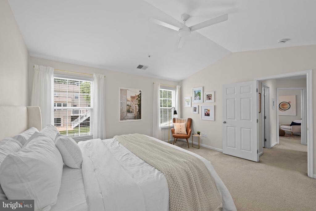802 DRESSAGE COURT