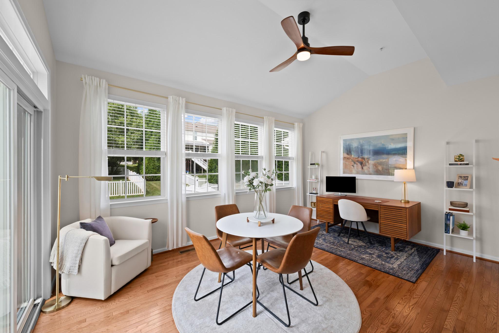 802 DRESSAGE COURT