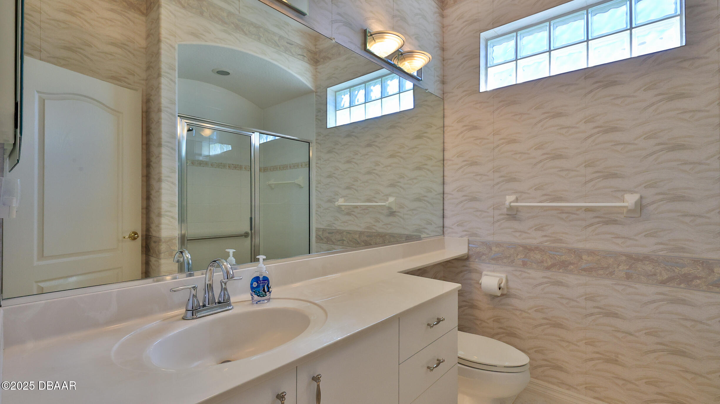 6459 Renaissance Drive