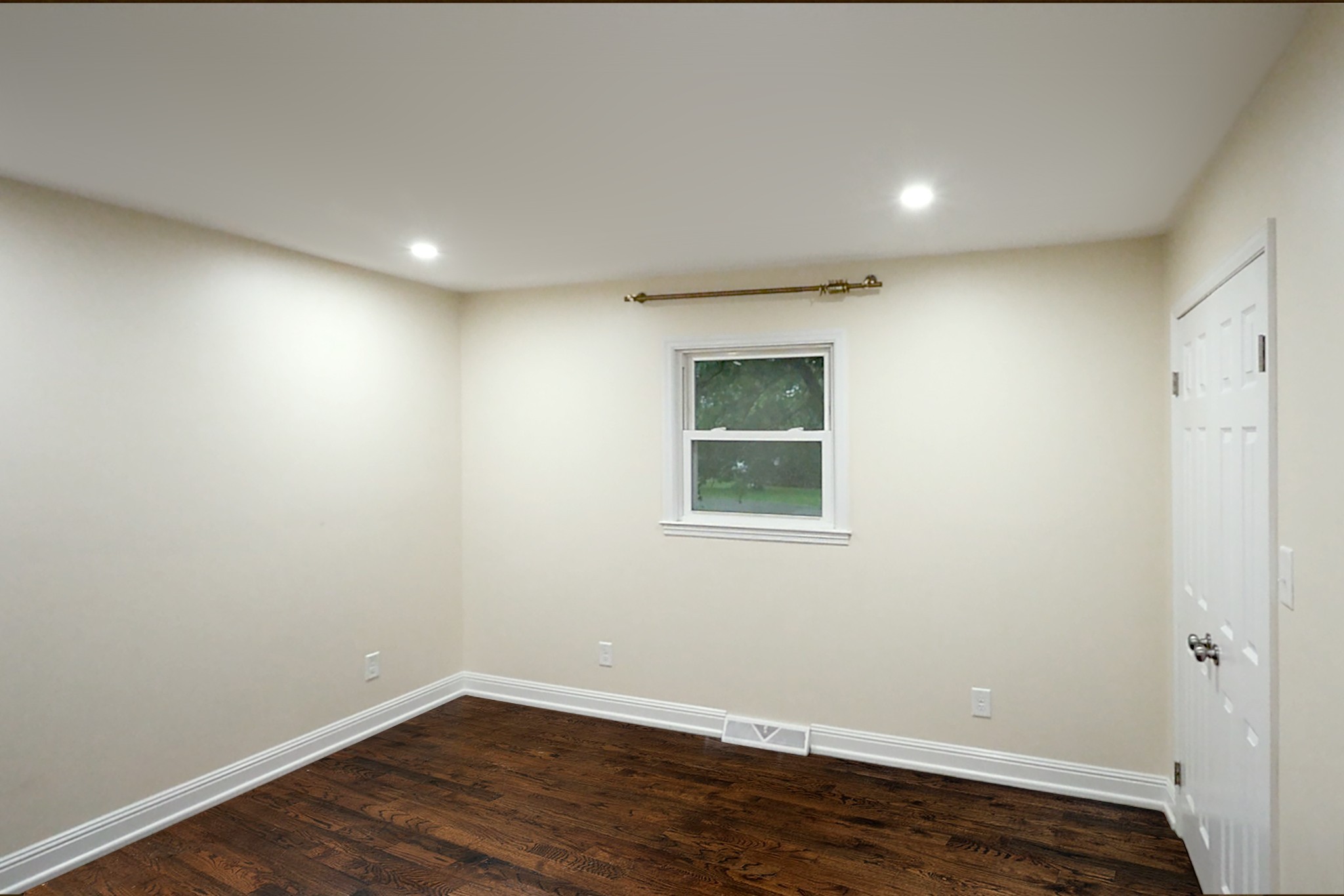 109 Masters Ln