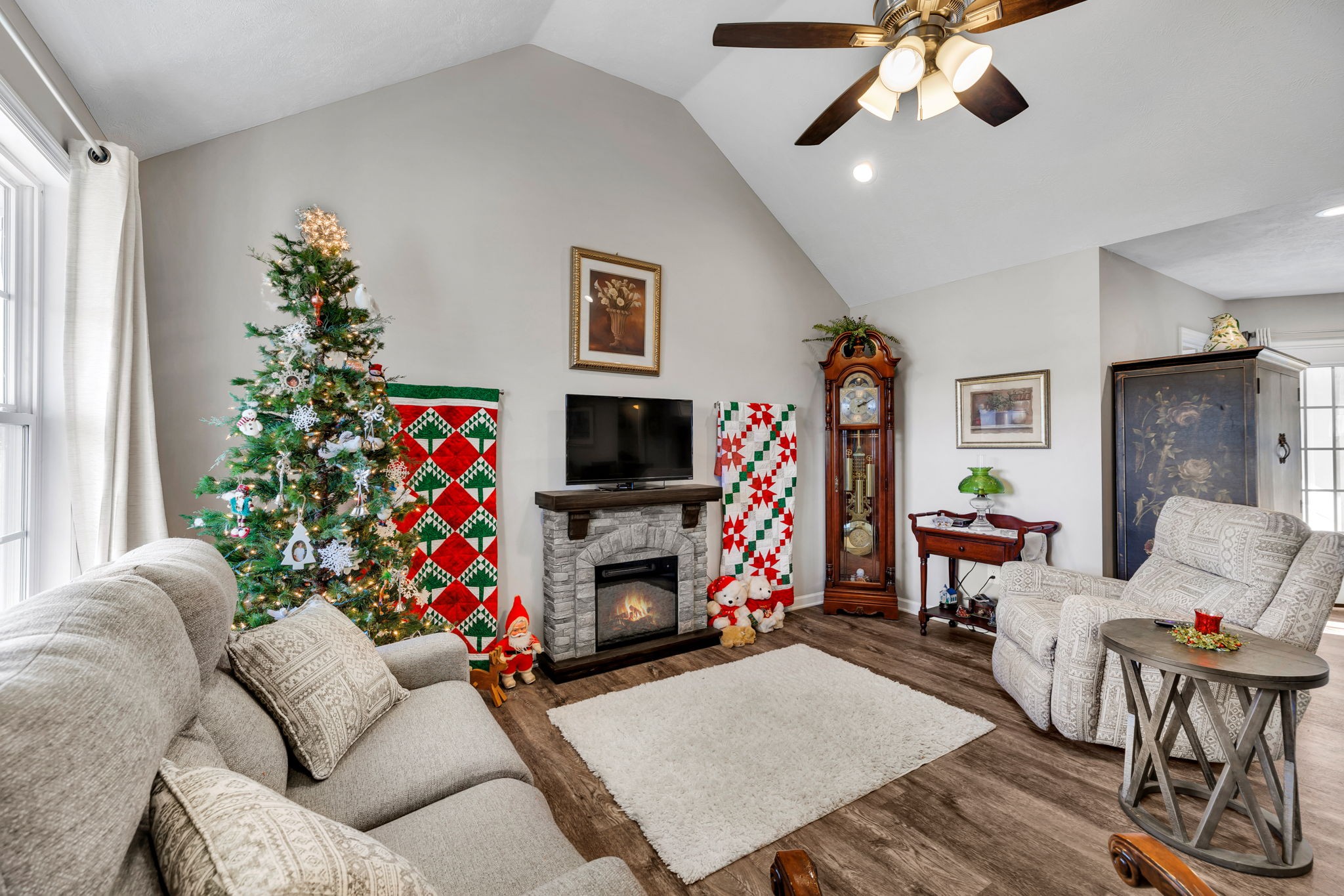 1216 Maelee Ann Dr