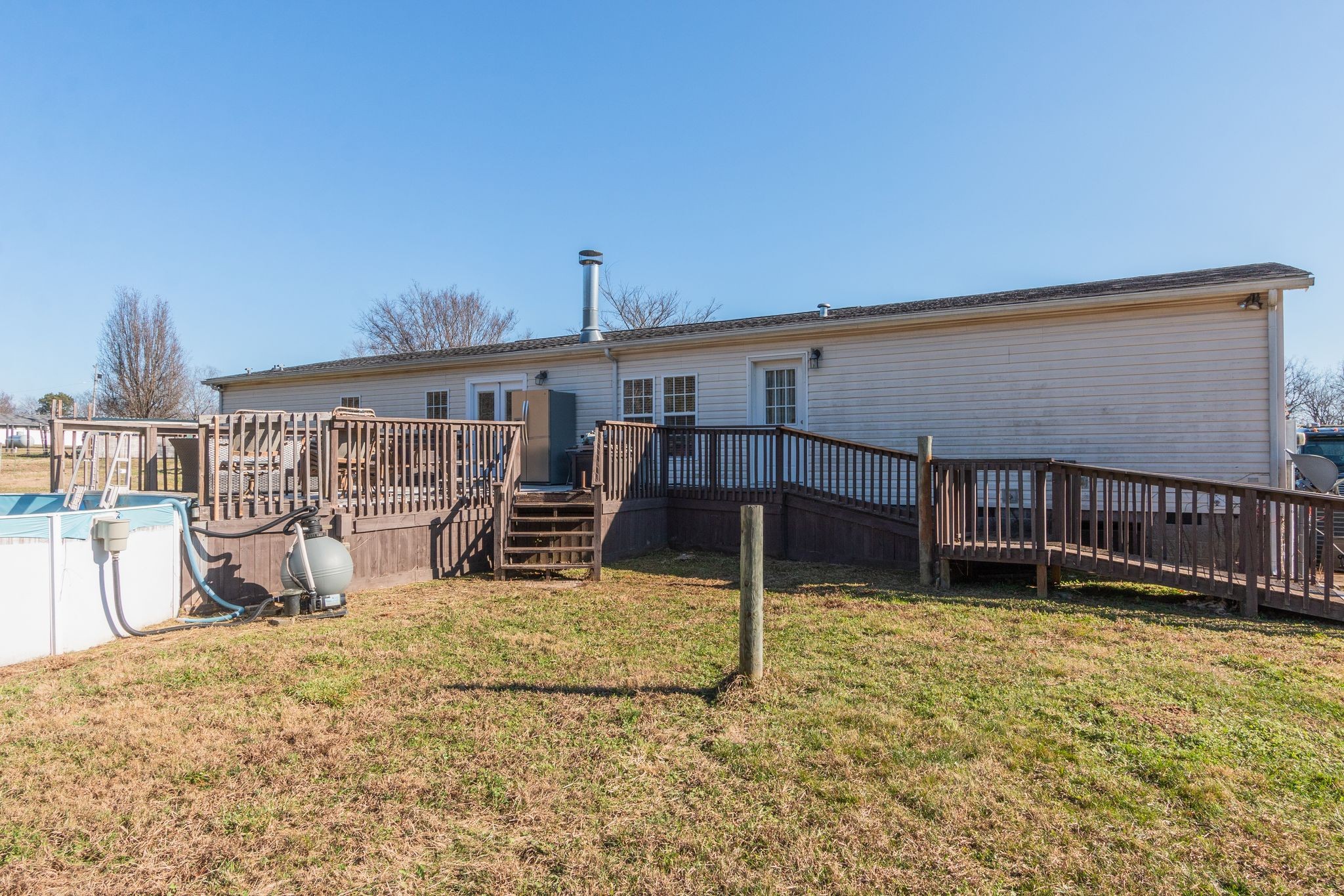 1838 Hayes Denton Rd