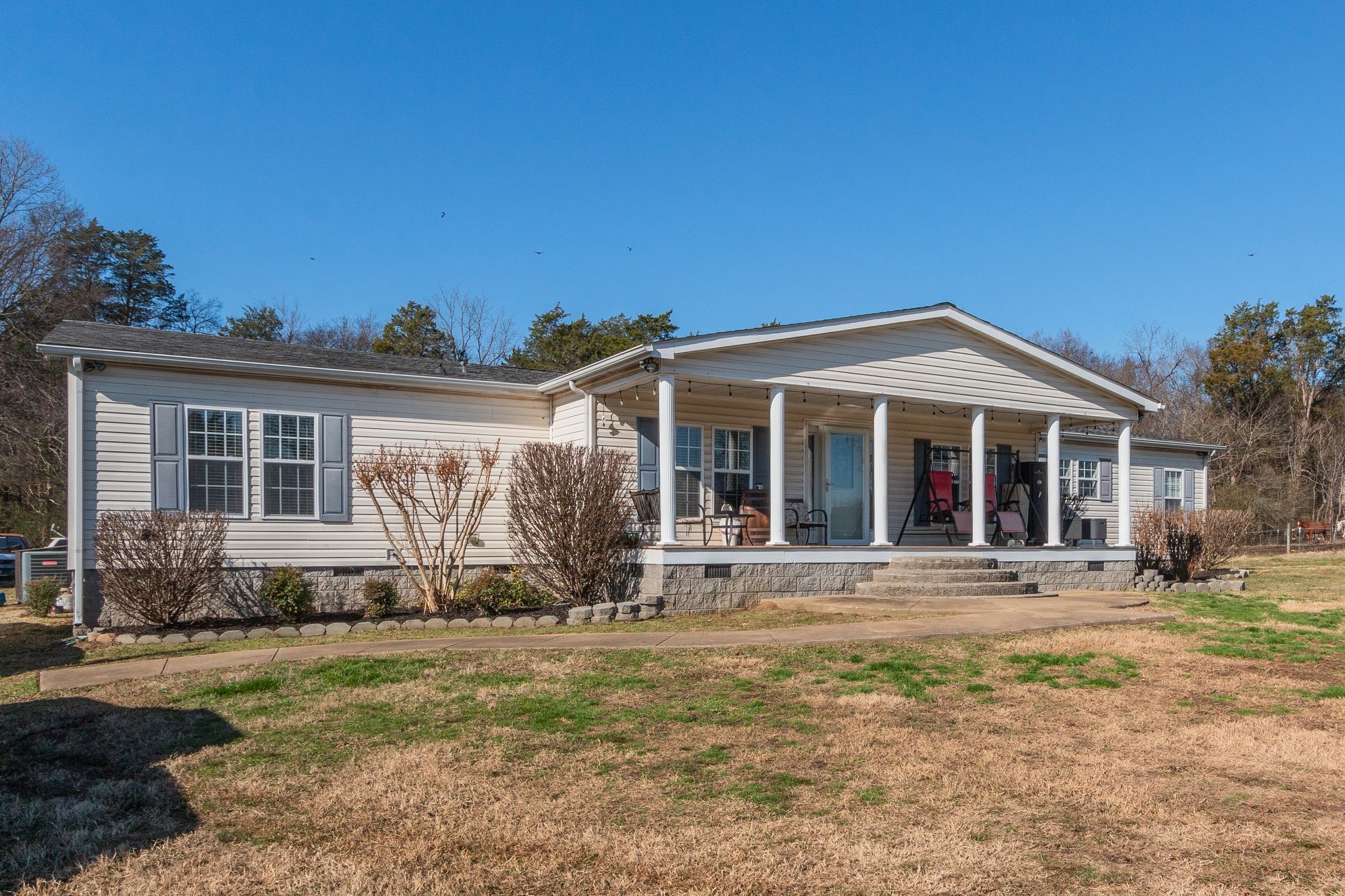 1838 Hayes Denton Rd