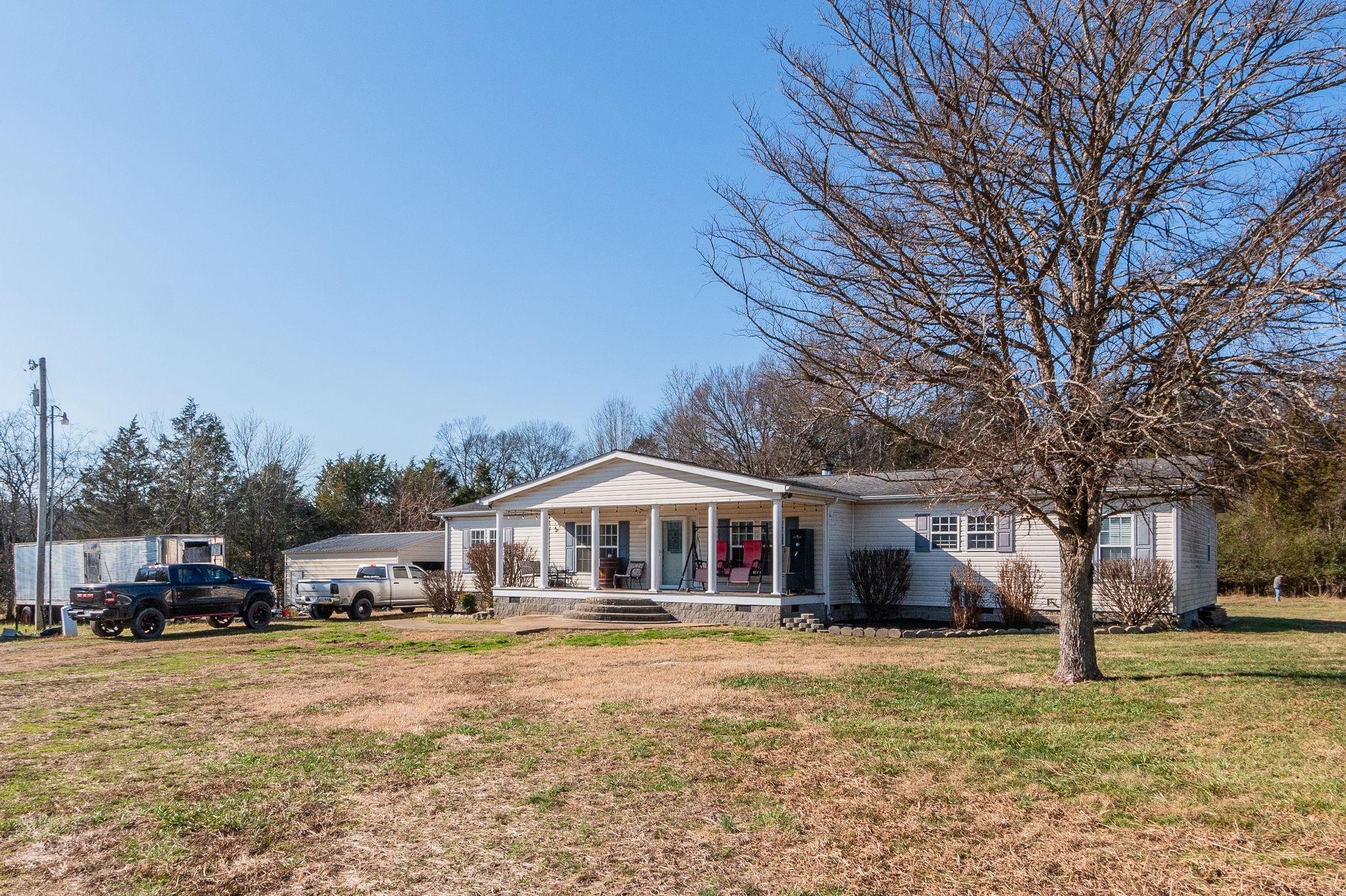 1838 Hayes Denton Rd