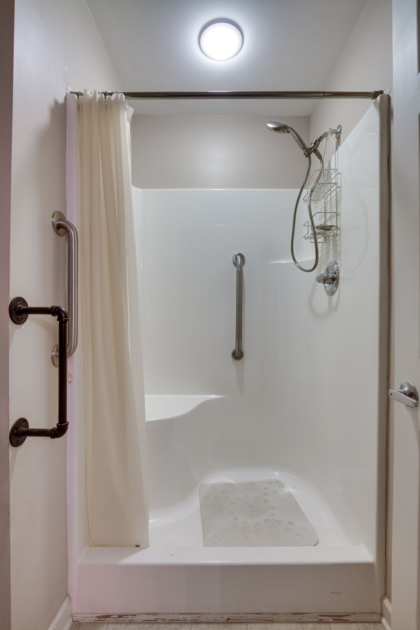 1310 Crofton Park Dr