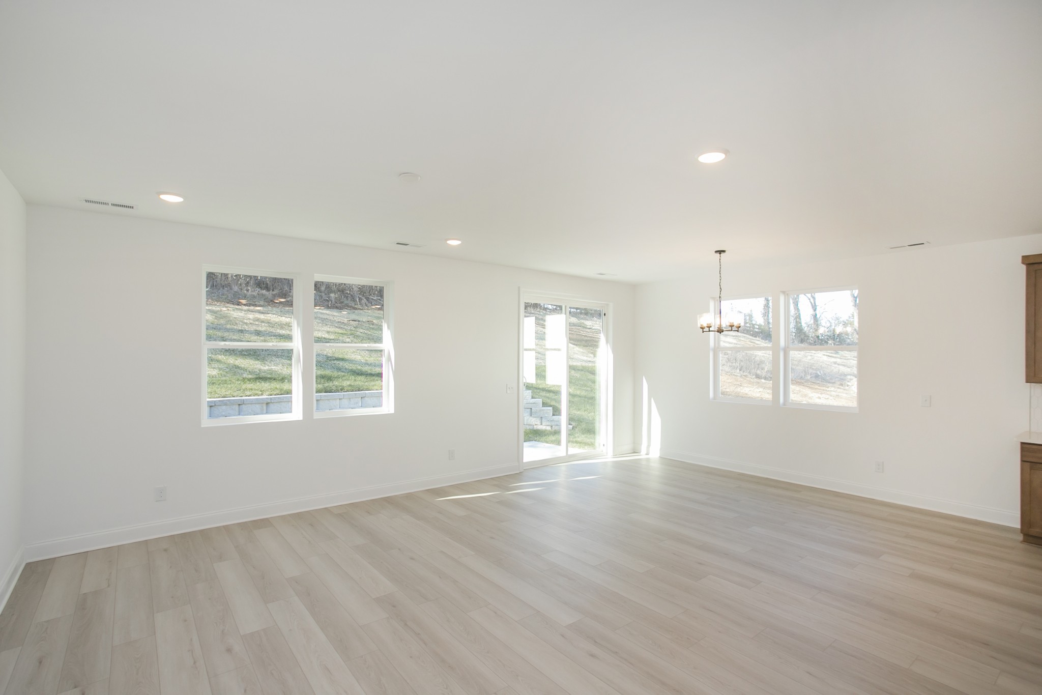 2355 Williamsport Landing