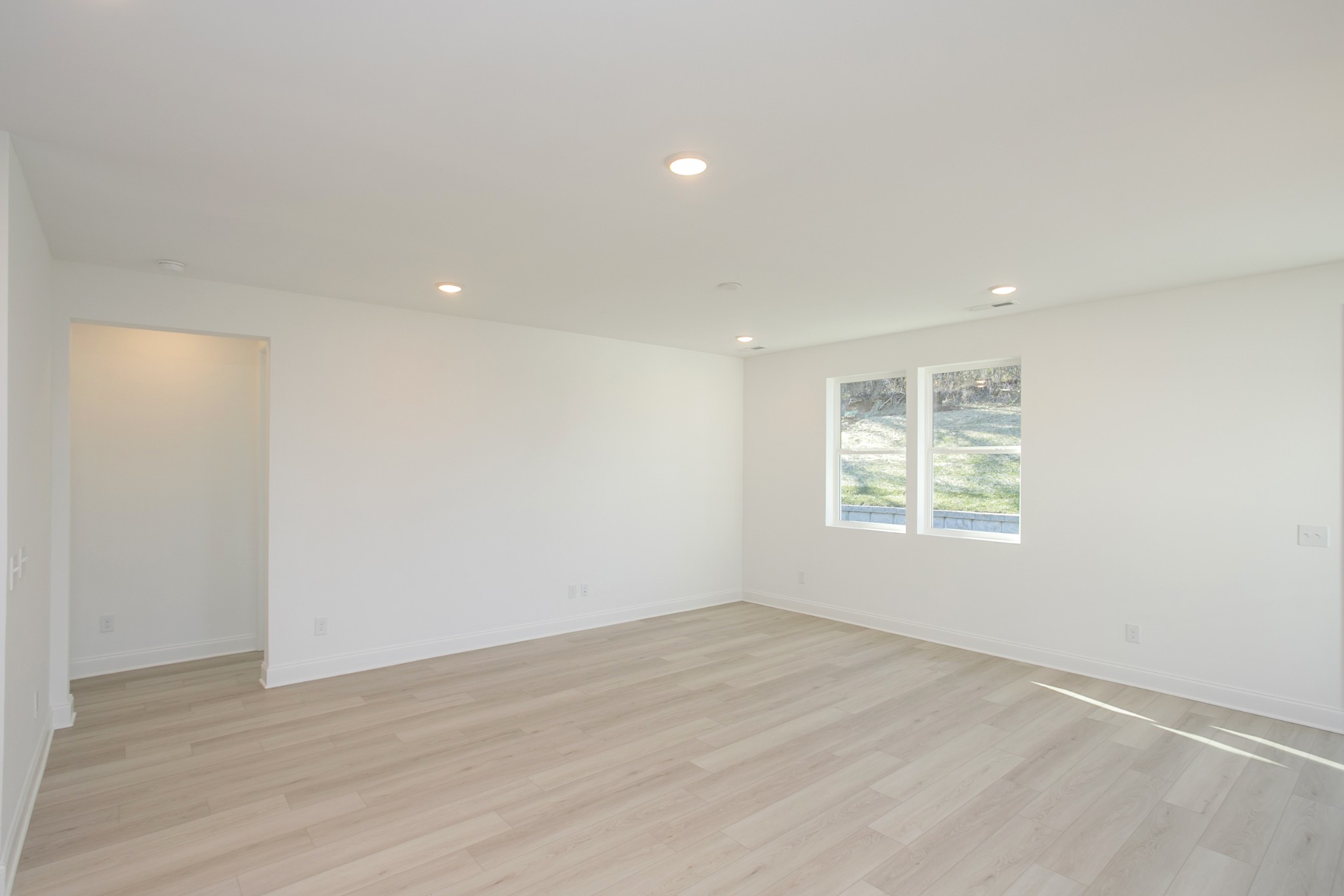 2355 Williamsport Landing