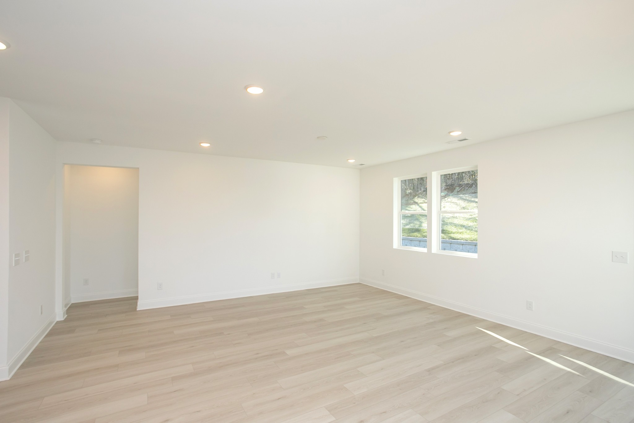 2355 Williamsport Landing