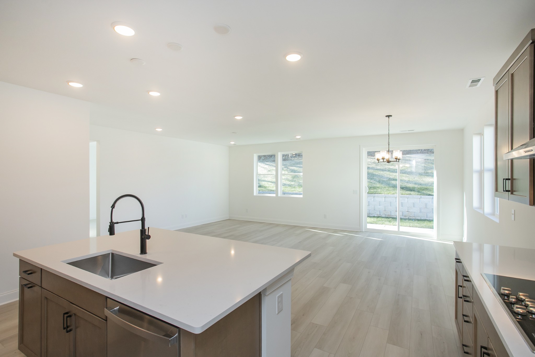 2355 Williamsport Landing