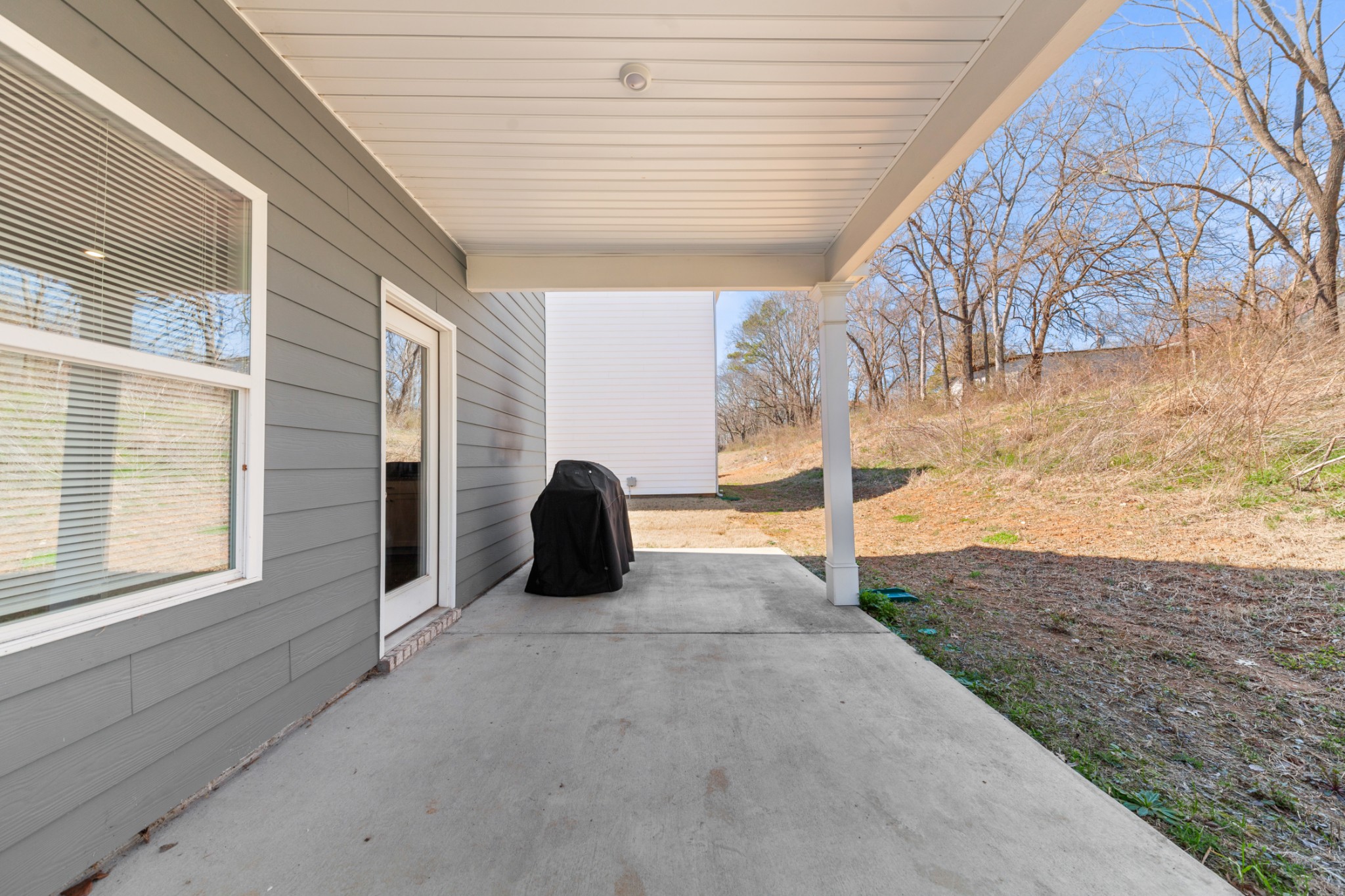 818 Lottie St
