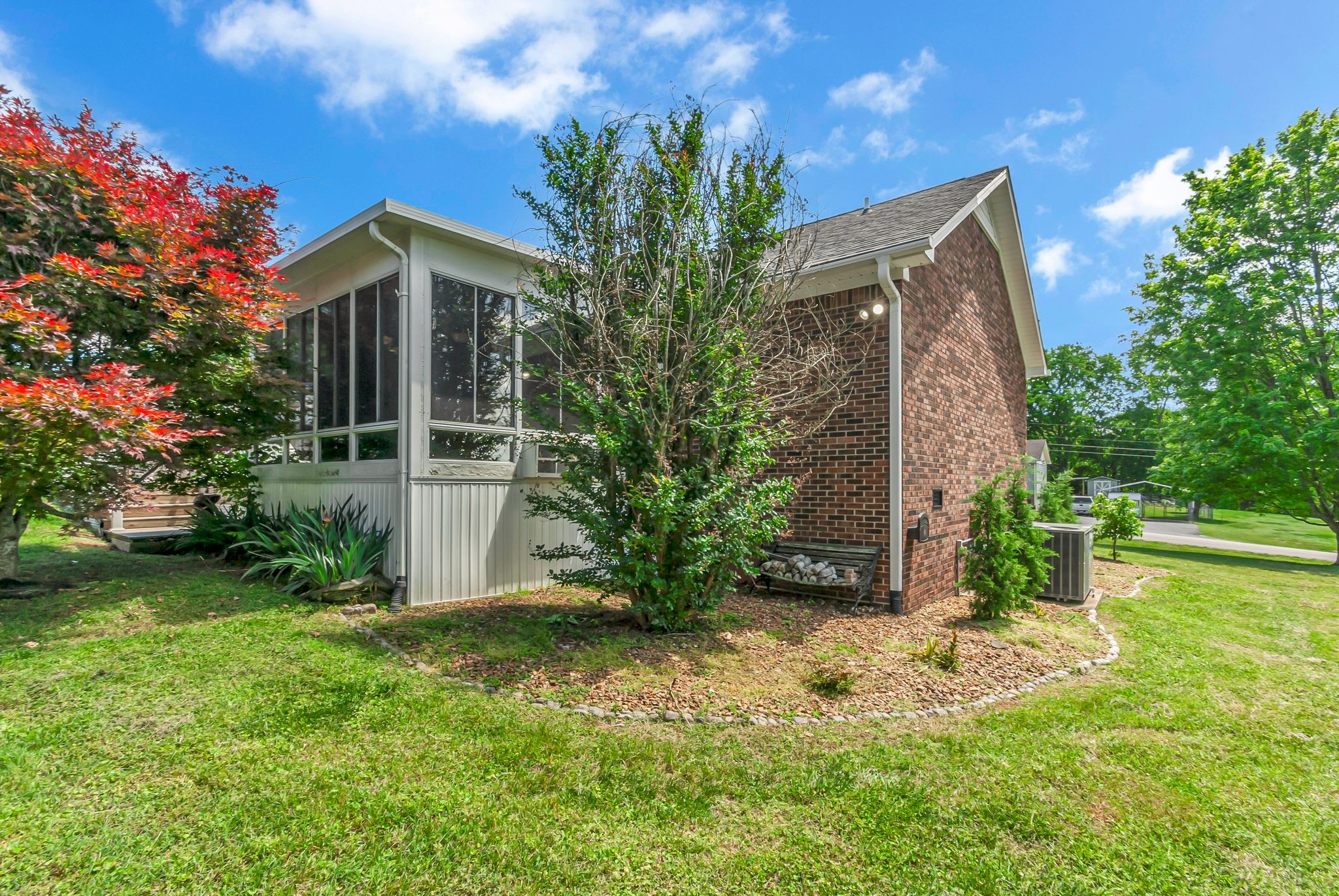 103 Mangrum Dr