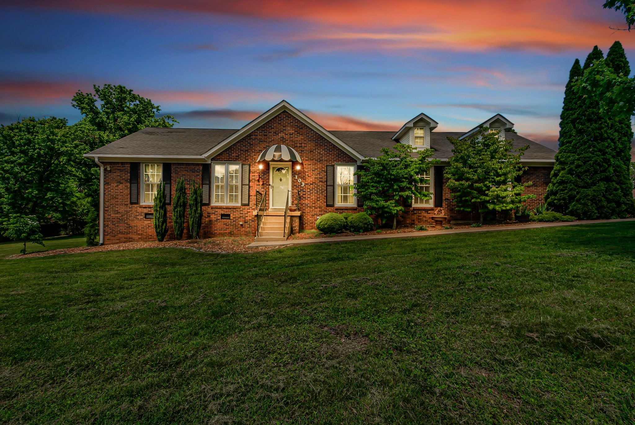 103 Mangrum Dr