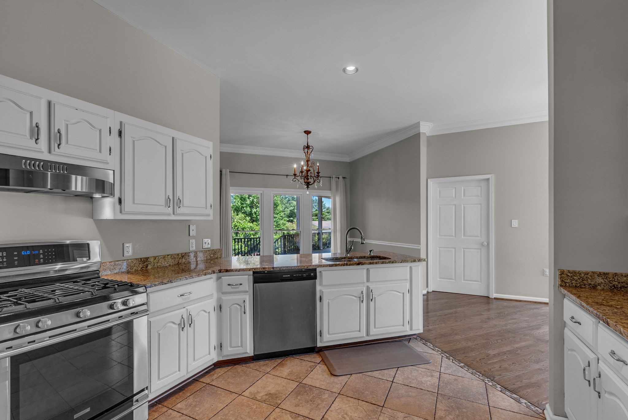 971 Bonnie Blue Ln