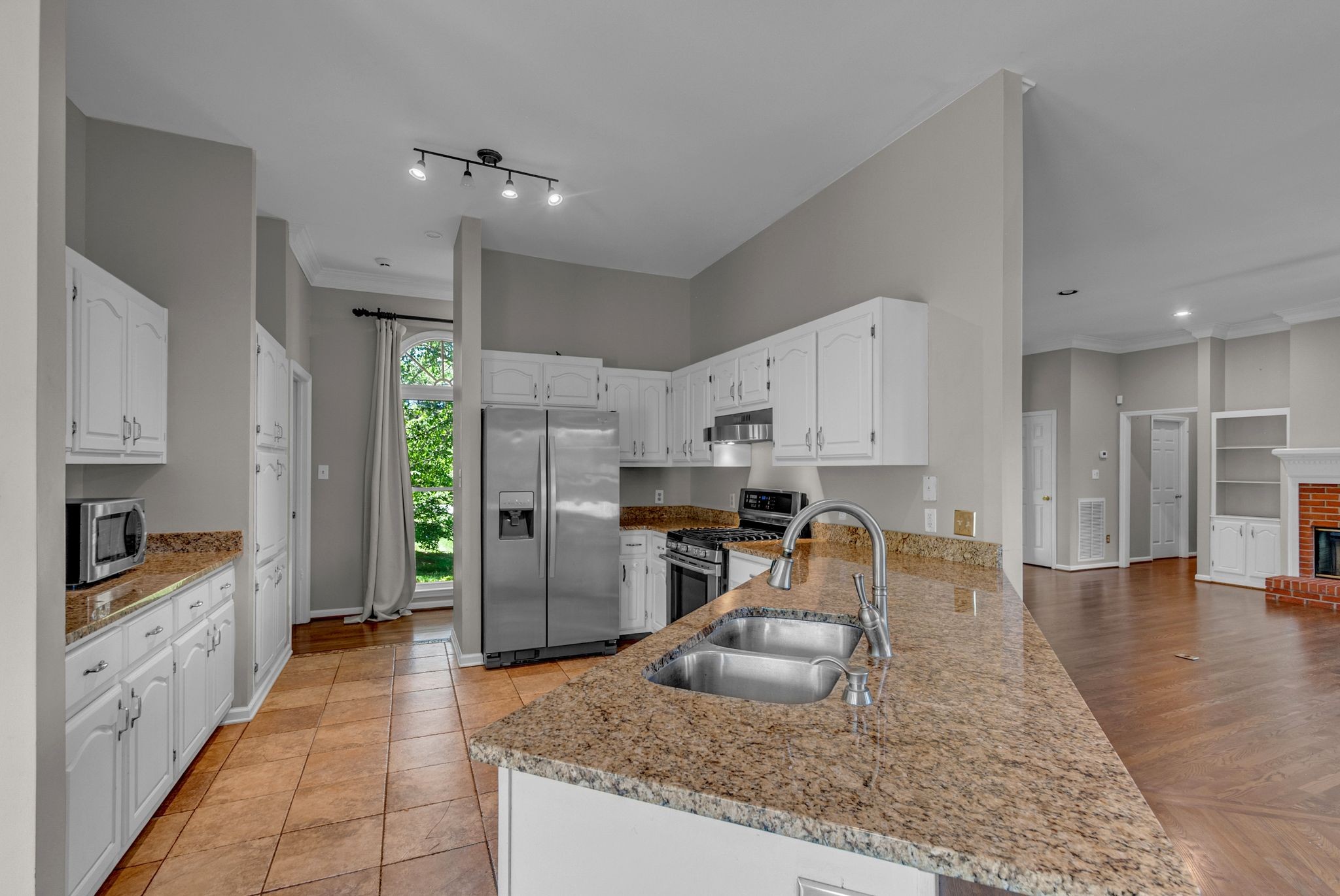 971 Bonnie Blue Ln