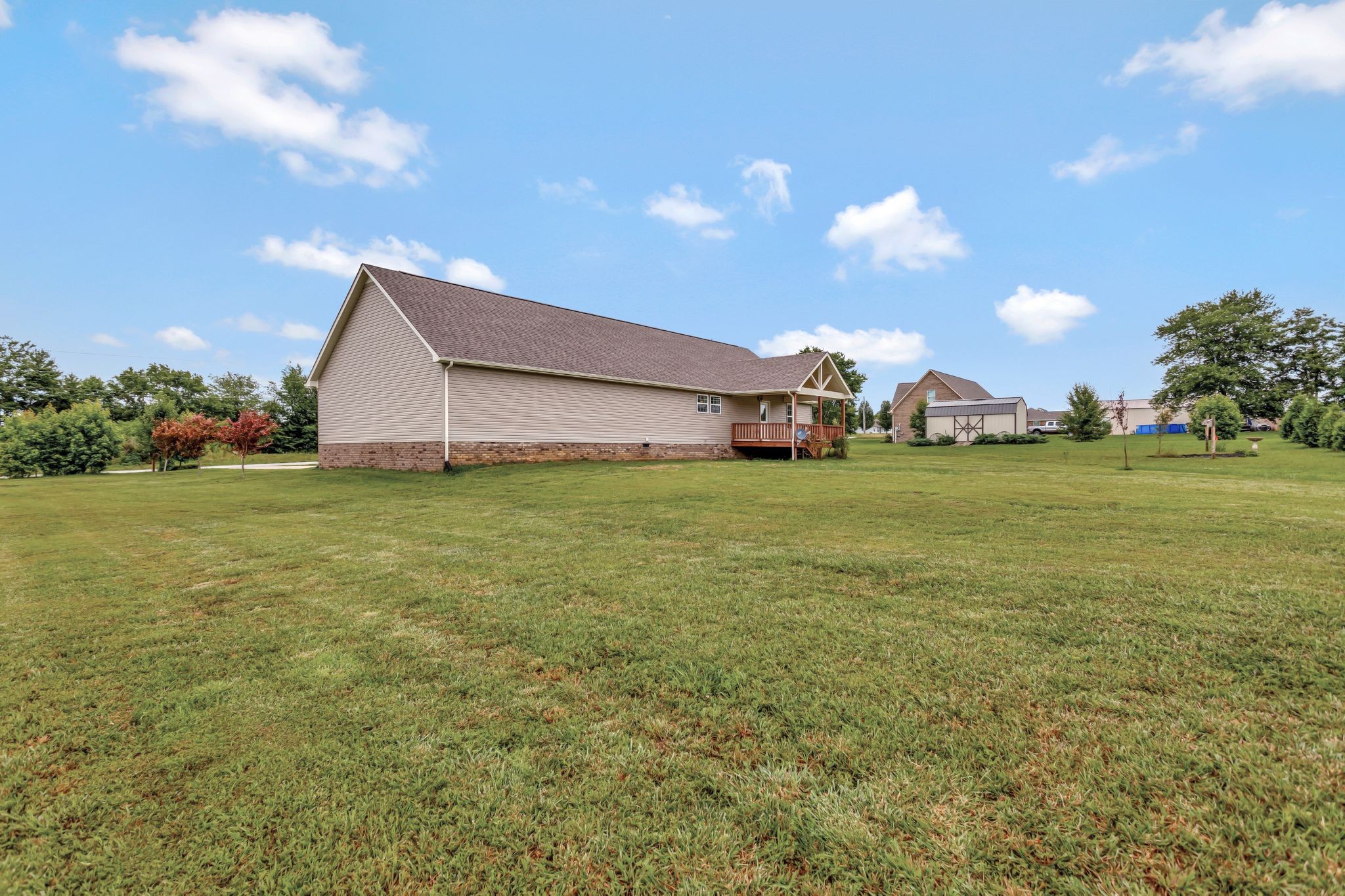 288 Springwater Dr